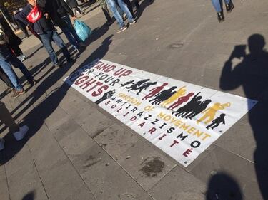 I migranti in corteo per chiedere più diritti 1