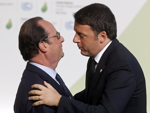 Renzi ha paura della Le Pen: "Da noi populisti non vincono"