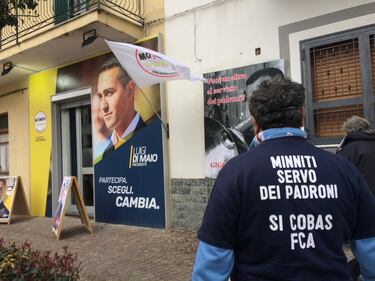 "Vota Giggino La Trippa": l'iniziativa dei Cobas contro Di Maio 9