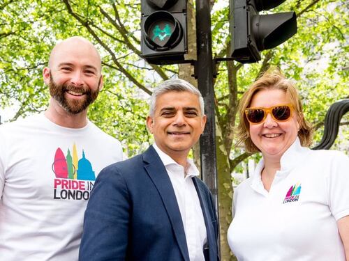 Londra, anche i semafori sono gay: l'iniziativa del sindaco musulmano