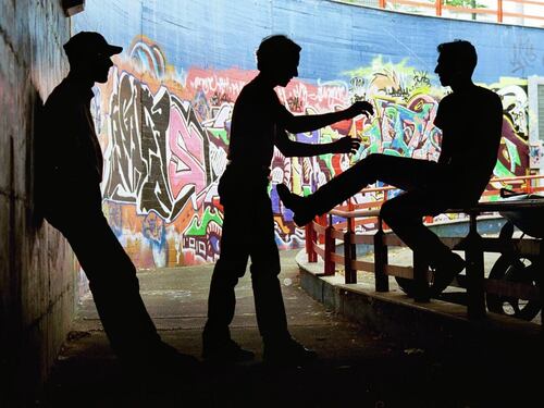 Stupri, risse e rapine. Le baby gang d'Italia adesso fanno paura. "Sempre più violente"