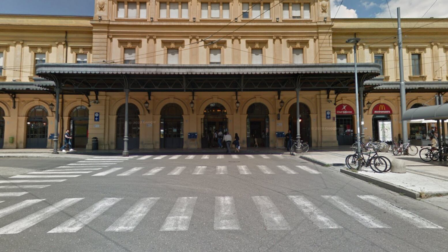 Violenta una ragazza disabile: l’aggressione choc dello straniero, poi bloccato dai passeggeri