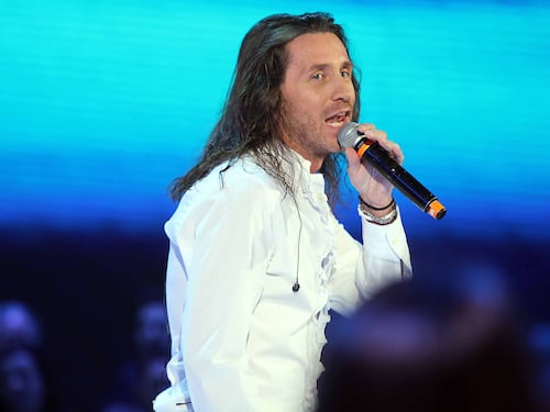 Il caso Povia e i sindaci sceriffi che hanno paura di quattro canzoni