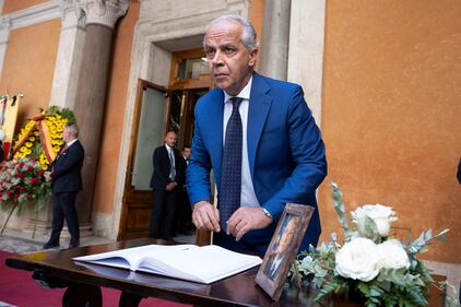 Matteo Piantedosi