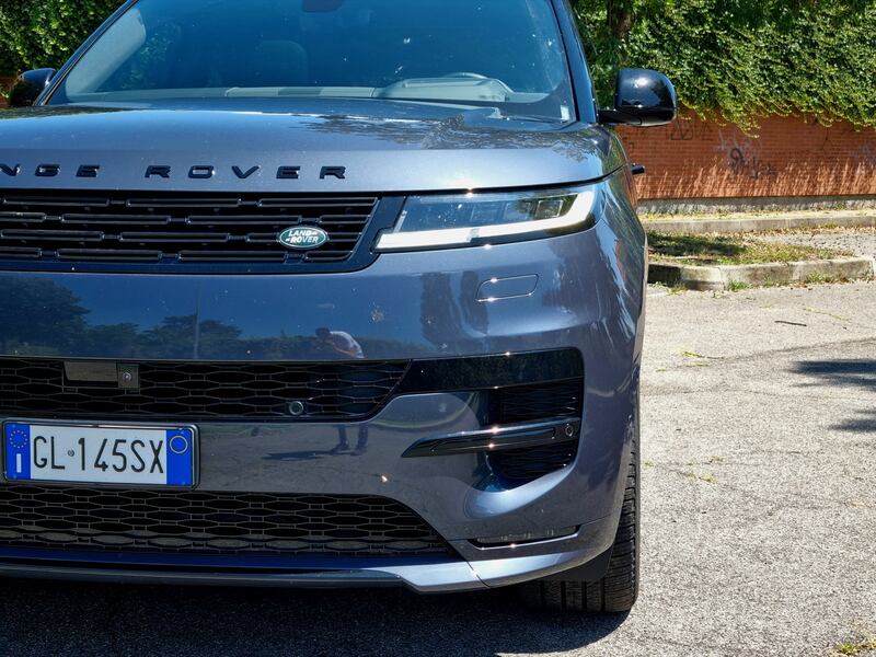 Nuova Range Rover Sport, guarda la gallery della prova 4