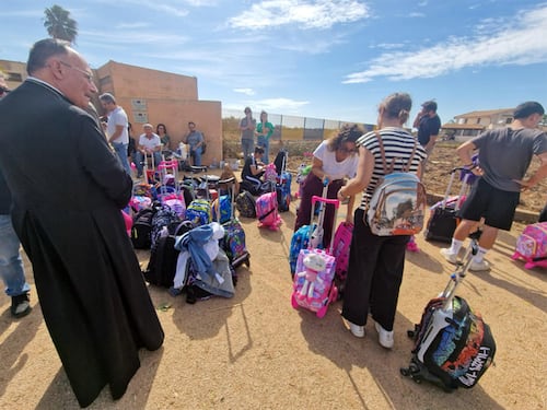 Tromba d’aria nel Trapanese: colpita una scuola con 273 bambini. Nove persone al pronto soccorso