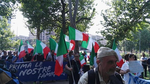 Milano, corteo contro l'accoglienza 5