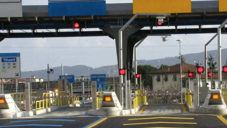 "Più controlli su pedaggi e concessioni". Ecco come cambierà la gestione delle autostrade