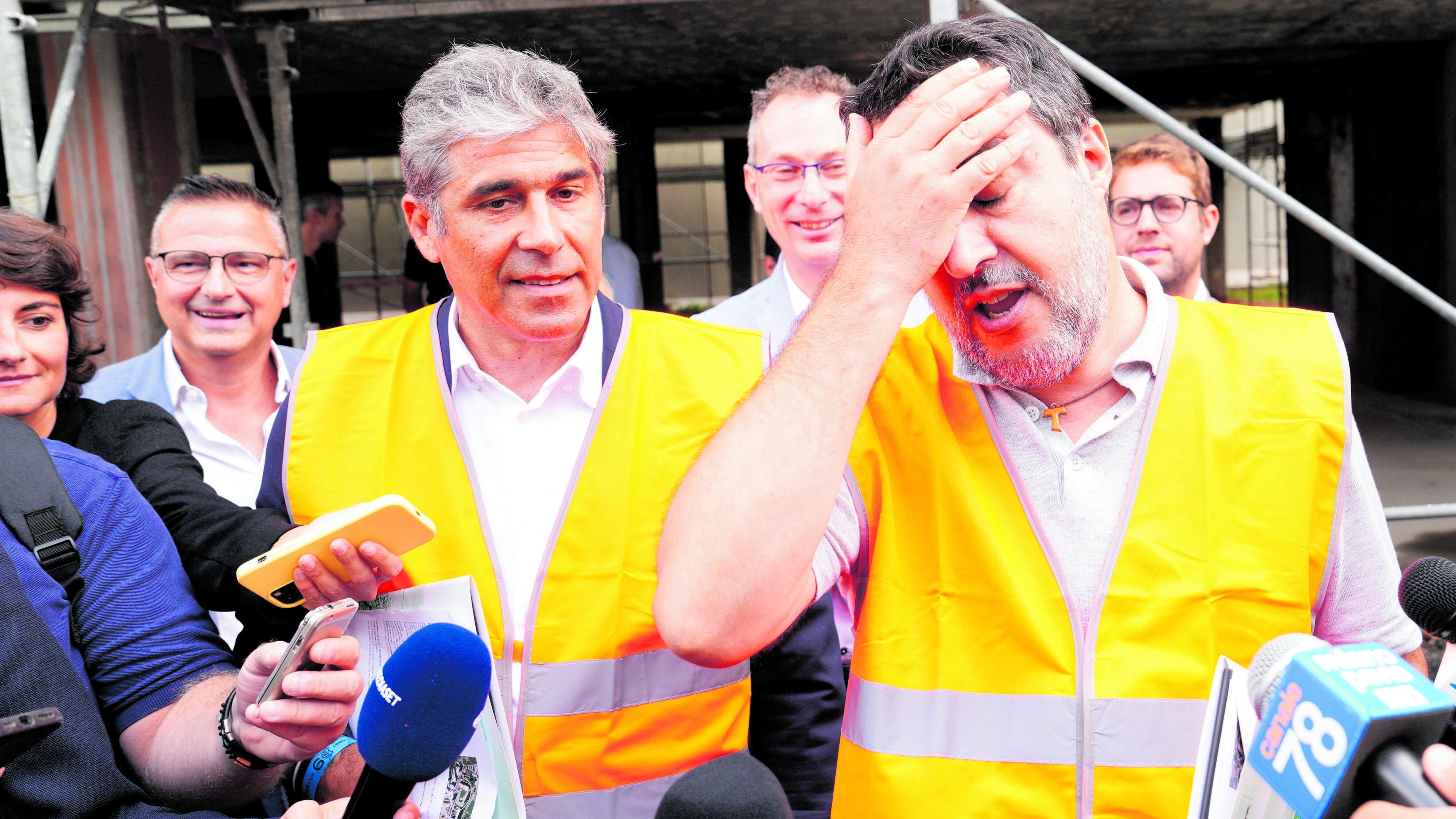 Salvini rincara su Macron. "Permaloso, combatta lui"
