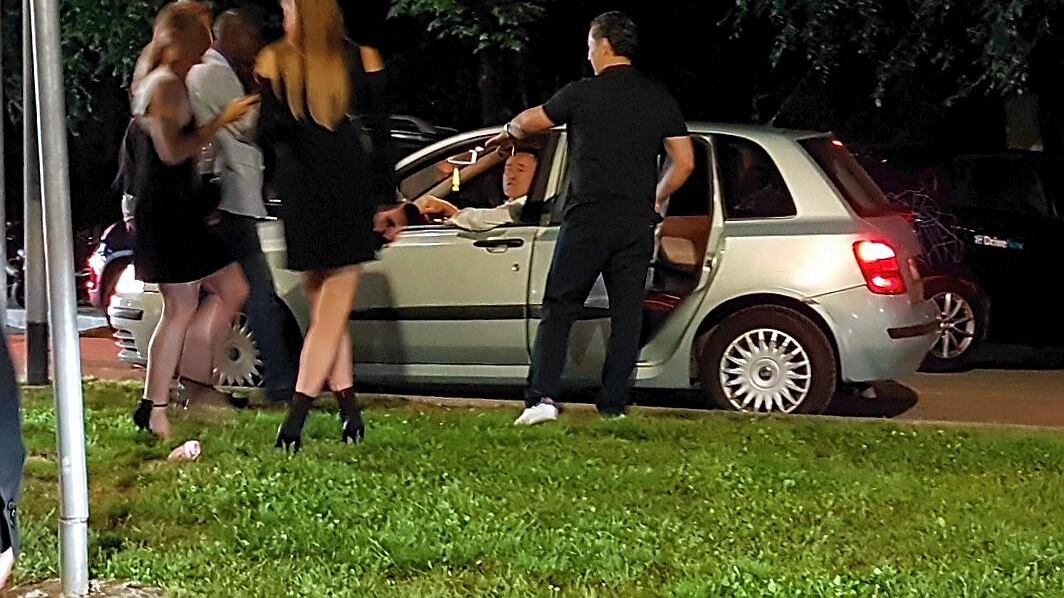 Tassista abusivo stuprò una studentessa: condanna a 4 anni e 8 mesi