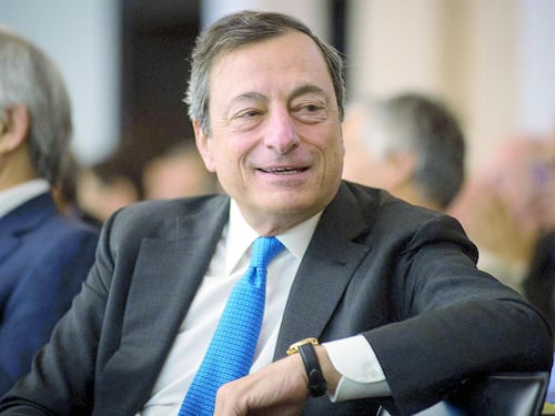Draghi adesso teme altri choc: "Ho dubbi sulla tenuta dell'Ue"