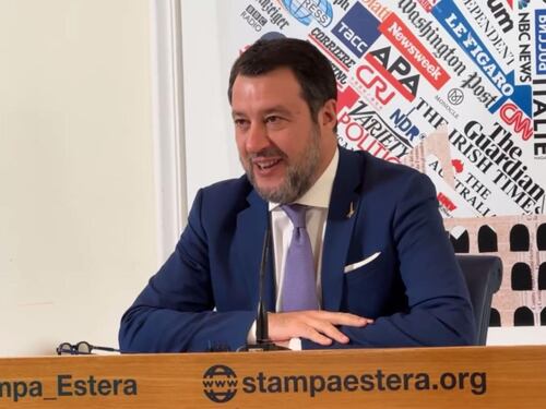 "Rimediare all'errore". Salvini in pressing sul mercato tutelato dell'energia
