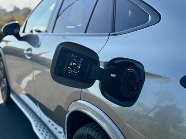 Mercedes GLC Coupé 300de: la galleria dell'ibrido plug-in diesel 11