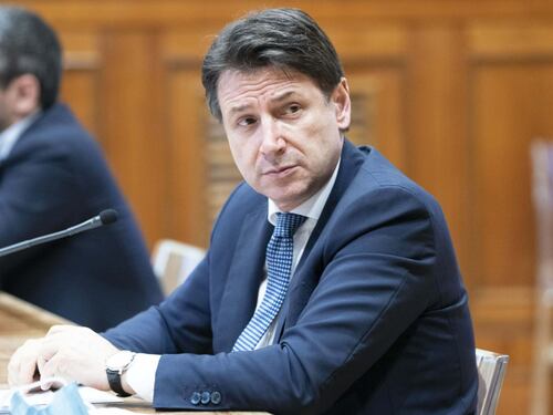 Golpe per decreto: siamo al fine Conte mai