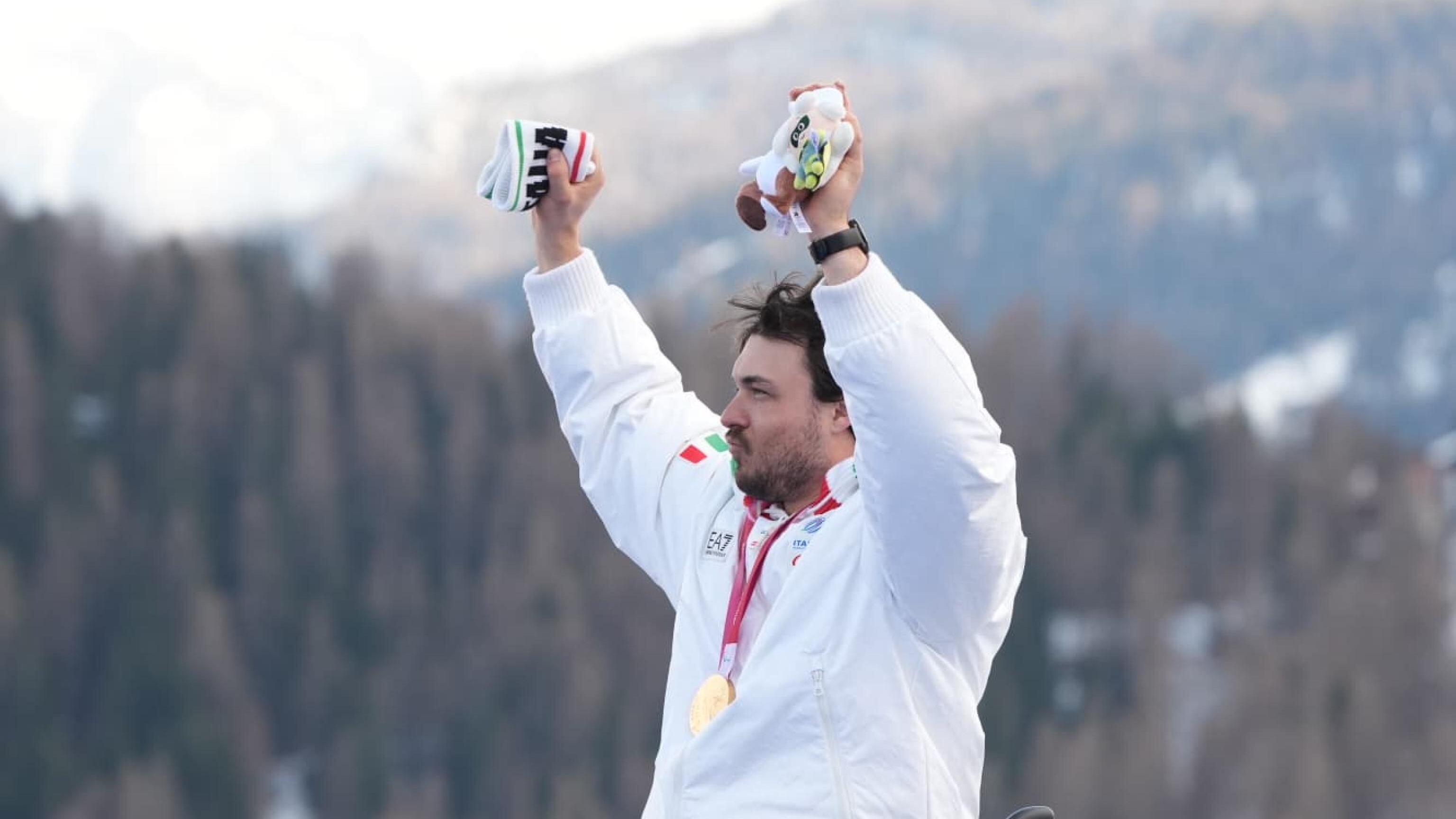 Paralimpiadi, Italia nella storia: l’oro di René De Silvestro ci fa superare le medaglie di Lillehammer