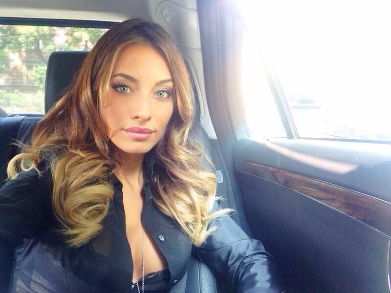 Alessia Tedeschi, la sexy modella che ha conquistato Cristiano Ronaldo 10