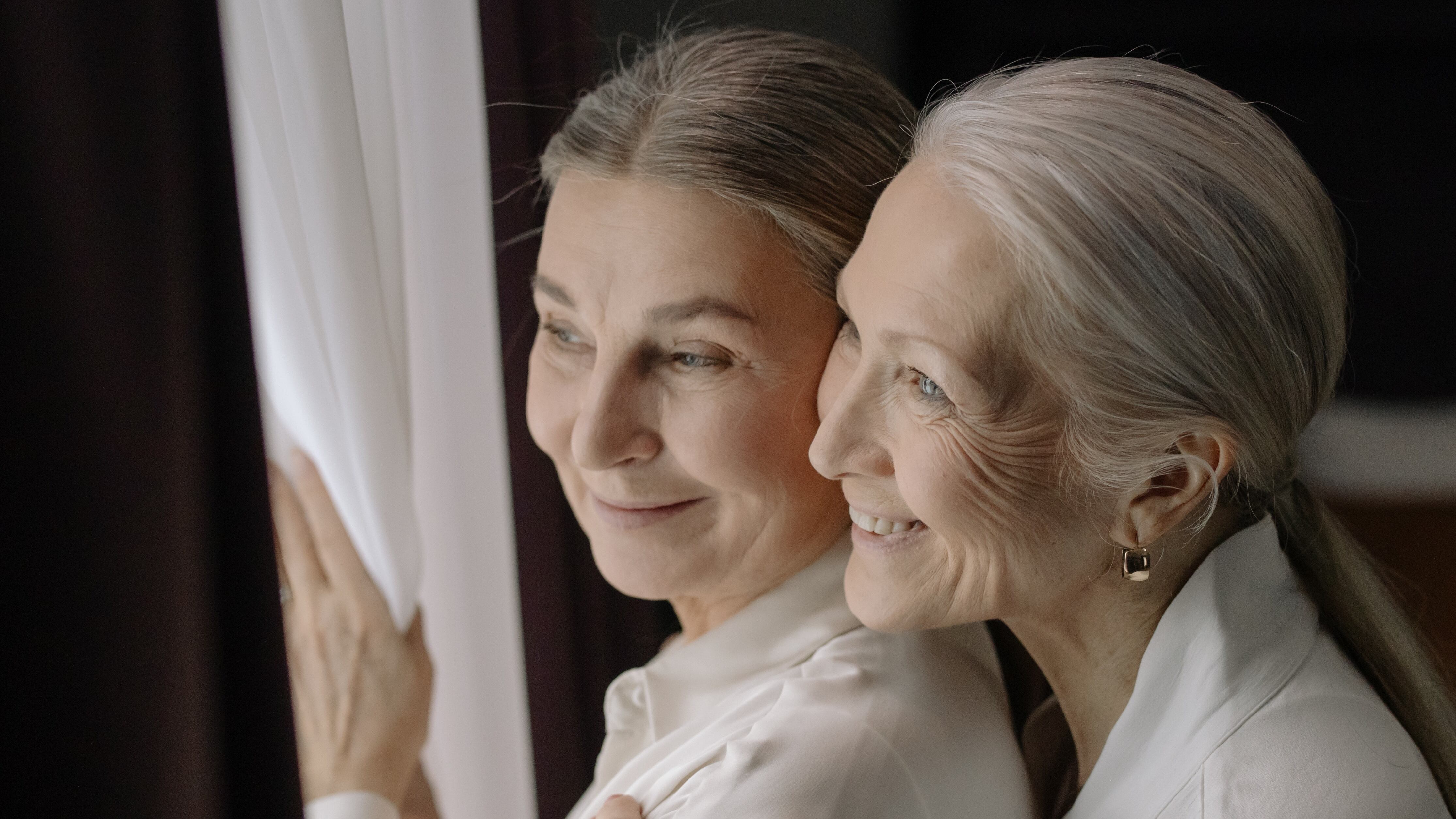 Fondotinta e primer: come sceglierli a 60 anni