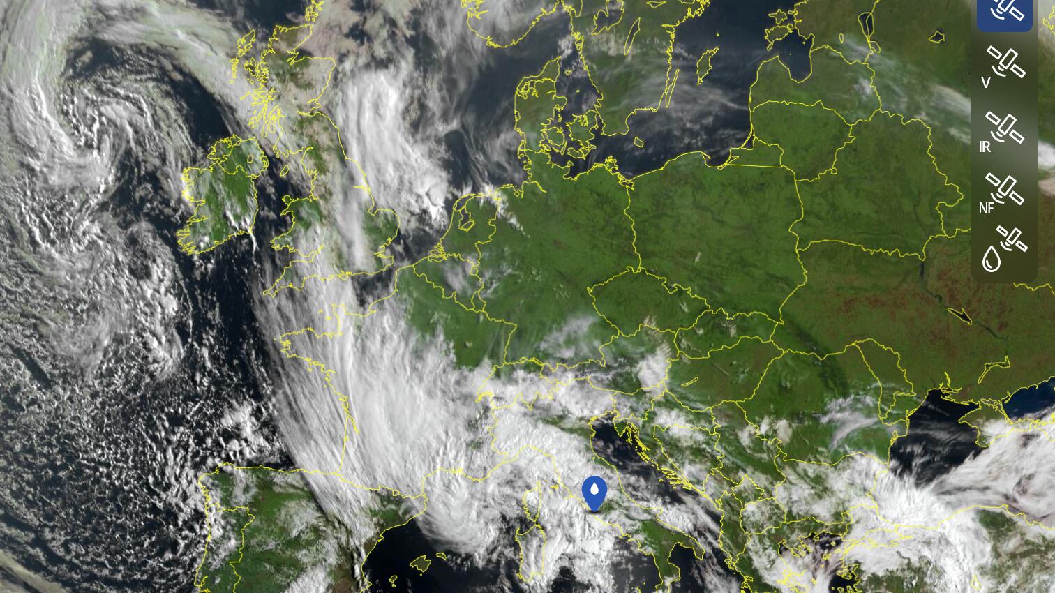 Meteo, cambia di nuovo tutto: preparatevi a 48 ore di piogge, temporali e crollo termico