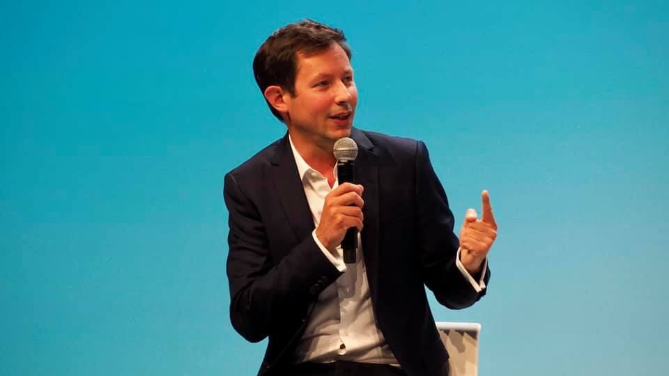 "La destra deve curare i valori e non giocare sulla disperazione"