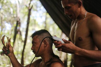I ribelli delle Farc festeggiano l'accordo 17