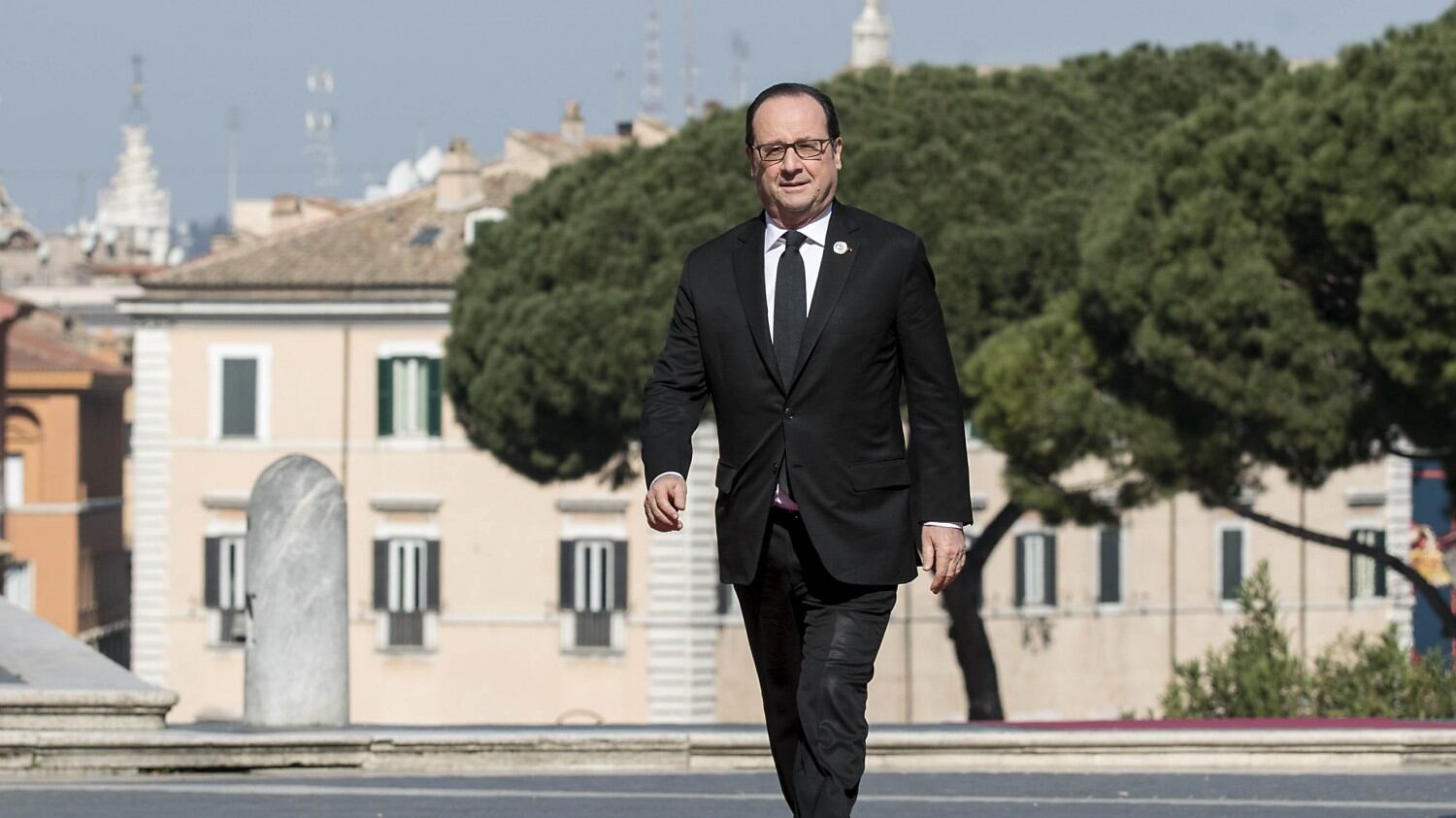 Tra vie deserte e negozi blindati la giornata della Capitale fantasma
