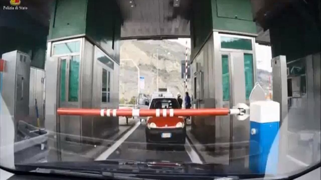 Ventimiglia, rilasciato un passeur: "Ho agito per scopi umanitari"