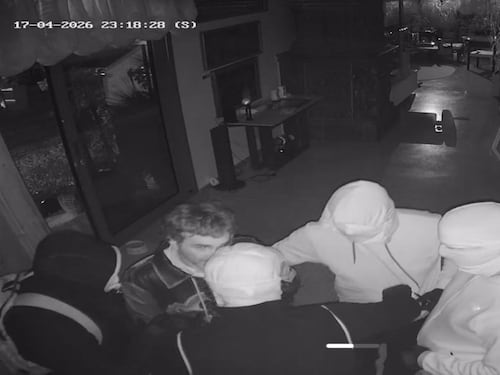 L’ex senatore leghista Filippi rapinato e sequestrato nella sua villa con la moglie e le figlie