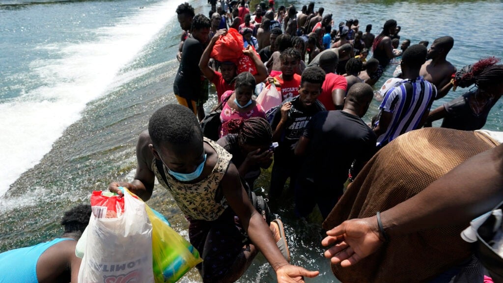Immigrazione: circa 90mila gli irregolari entrati in Italia nel 2021