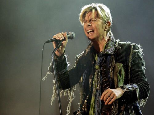 Taylor Swift fa il botto: David Bowie vale un miliardo