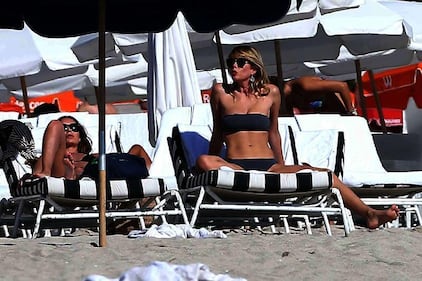 Alessia Marcuzzi, topless di Capodanno alle Maldive 21