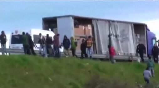 Calais invasa dai migranti 3