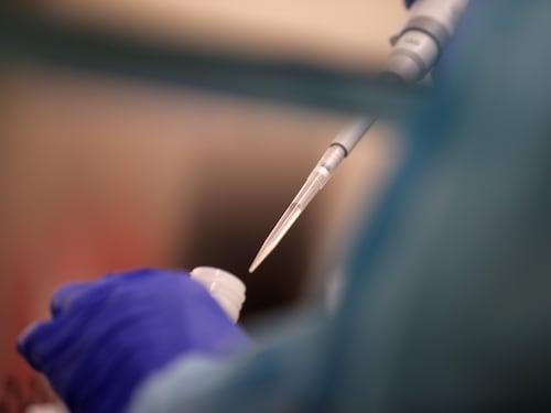 Lombardia, al via i test sierologici per la patente di immunità