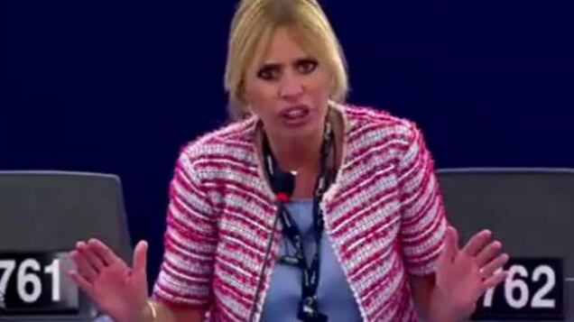 La drammatica telefonata della Mussolini: "Siamo bloccati qui"