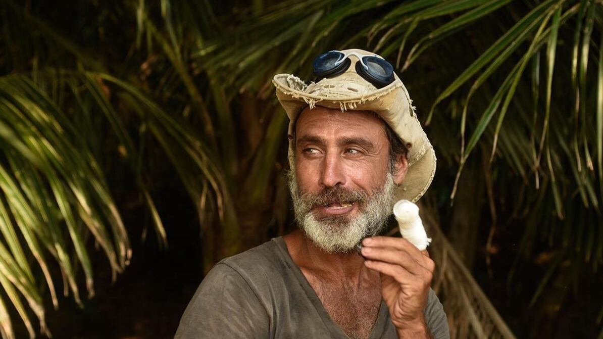 Isola dei Famosi, il dubbio di Nancy: "Raz sta facendo troppo lo spiritoso con me"