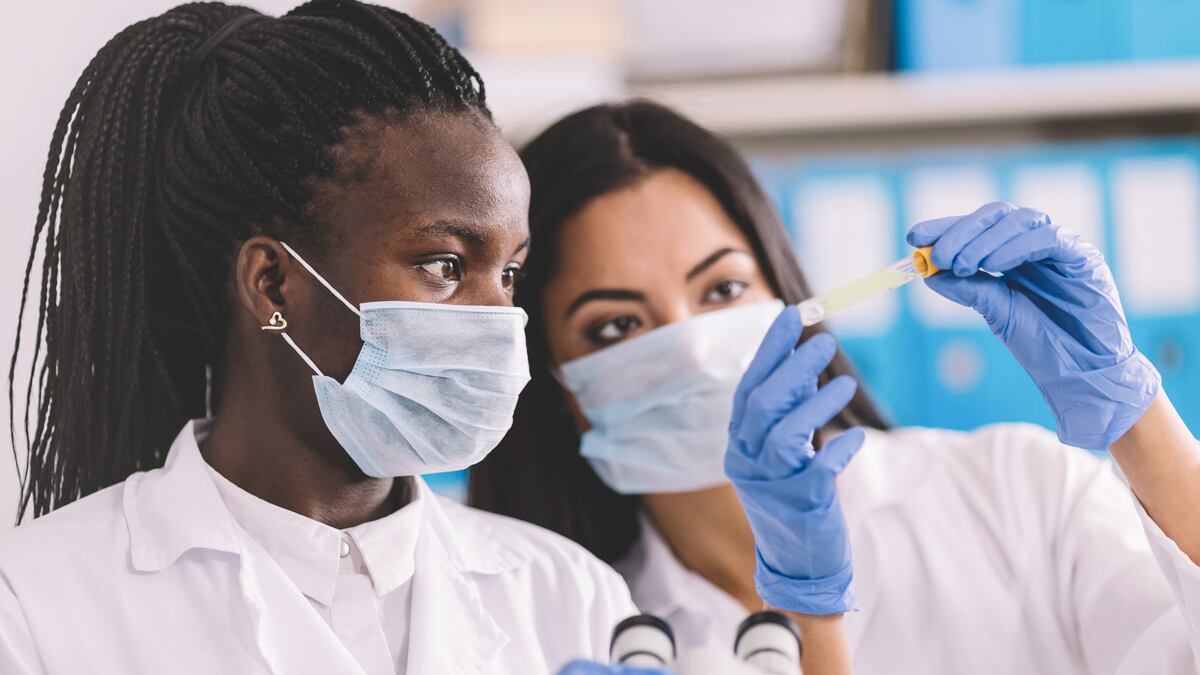 Per un italiano su due le donne hanno dei limiti sul lavoro: il risultato della ricerca Astraricerche-Gilead Sciences