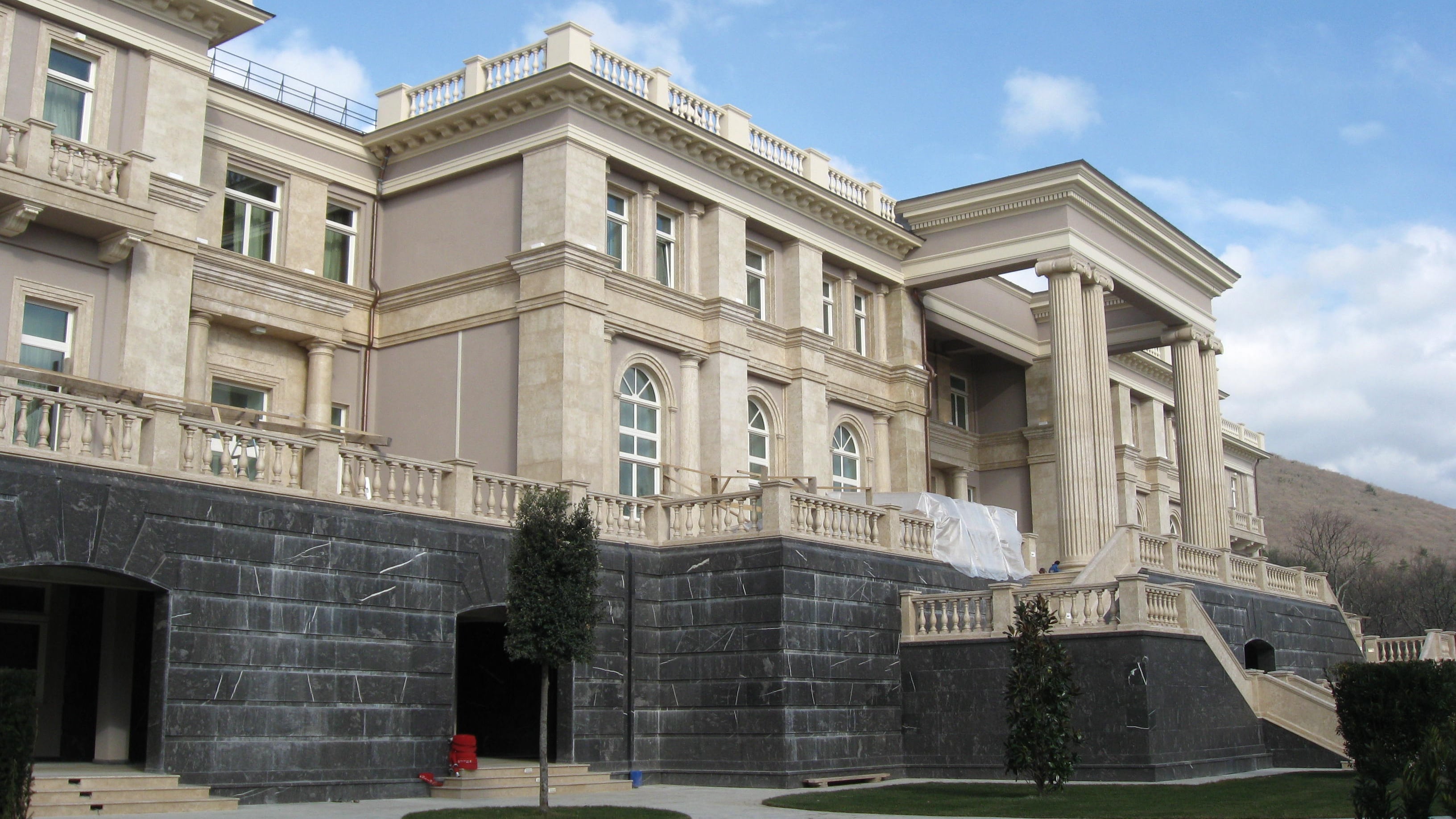 palazzo putin Idokopas