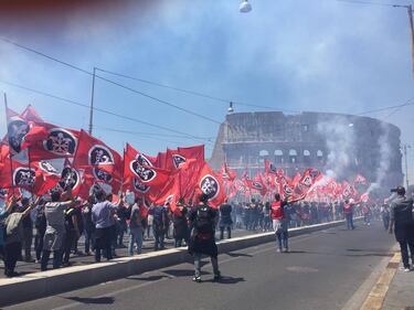 Il corteo di CasaPound a Roma 12