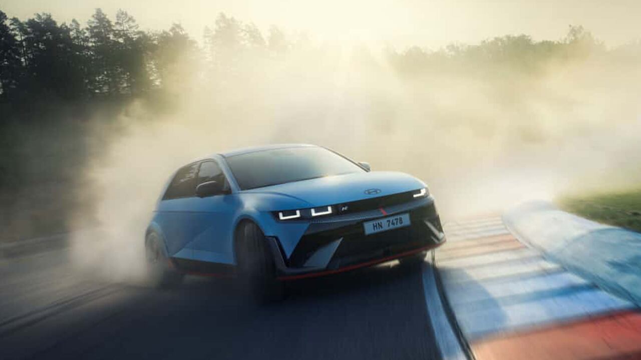 Hyundai Ioniq 5 N, svelata la super elettrica da 650 CV