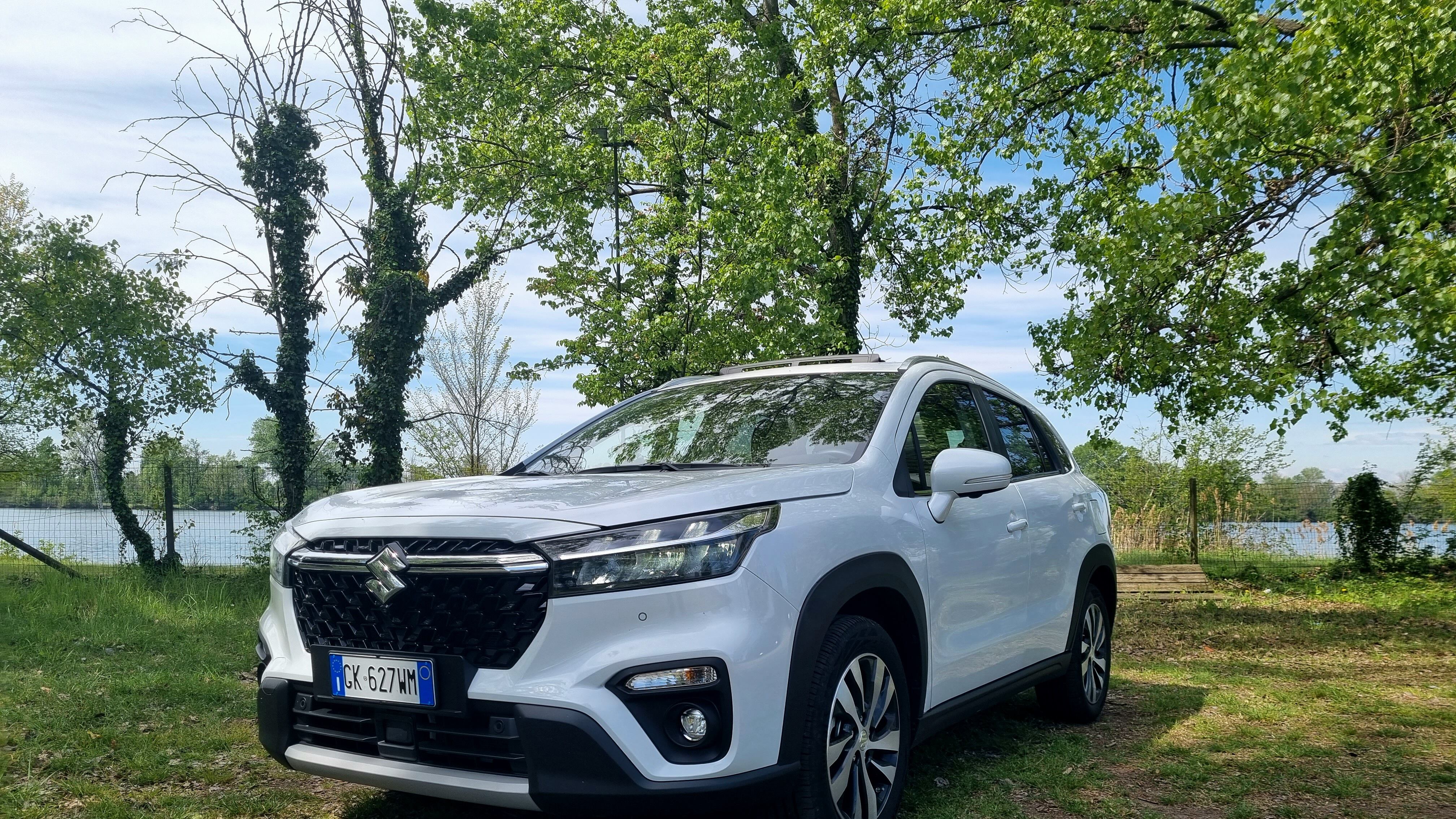 Suzuki S-Cross Hybrid 140V: trazione integrale, ibrido e consumi bassi. La prova su strada