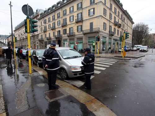 Il giudice di pace ferma Atm: "Nulle le multe degli ausiliari"