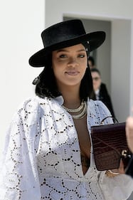 Rihanna, le foto sexy 16