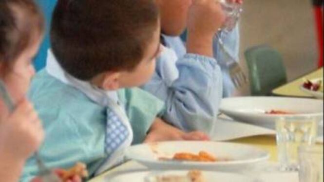 Choc a scuola, bidello molesta sessualmente bambino