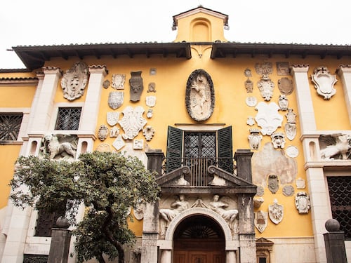 Il “Povero” e i 5 euro donati per D’Annunzio