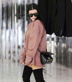 Kourtney Kardashian, un lato B da urlo 13