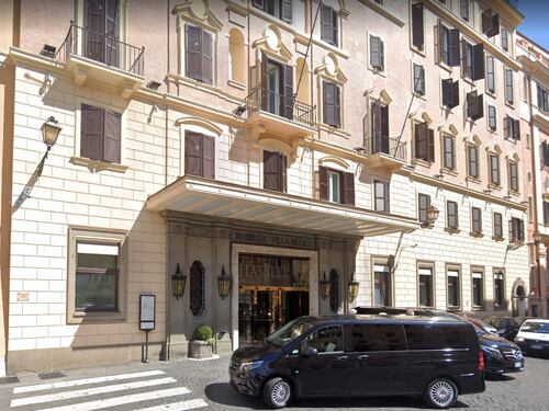 Roma, individuato l'autore del furto all'Hotel Hassler
