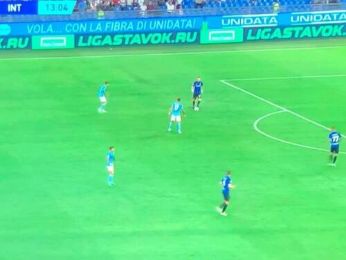 Serie A con lo sponsor russo e l'Ucraina si infuria: ecco cosa è successo