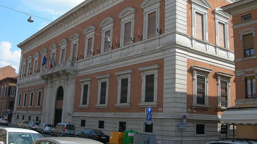 "Ci obbligavano a vendere titoli tossici Dicevano: tanto poi pagherà lo Stato"
