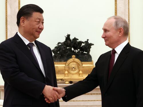 Putin vola da Xi: cosa c'è dietro la missione dello Zar in Cina