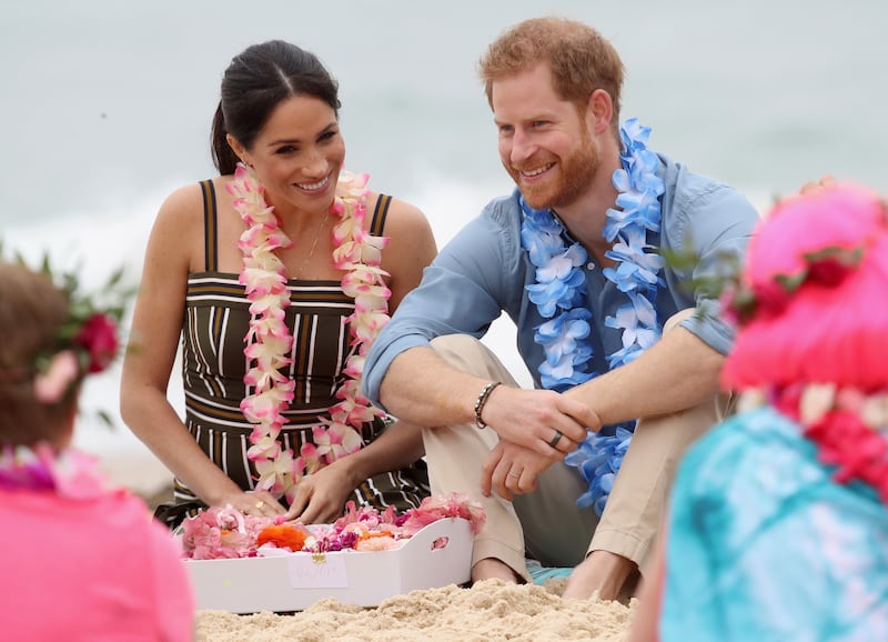Il Principe Harry e Meghan Markle a una festa in spiaggia 7