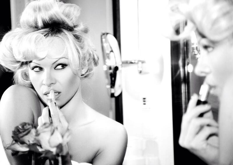 Francesca Cipriani vs Pamela Anderson, foto 16